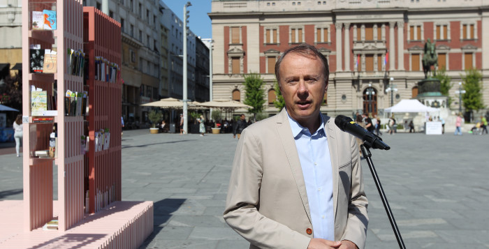 paviljon trg republike522